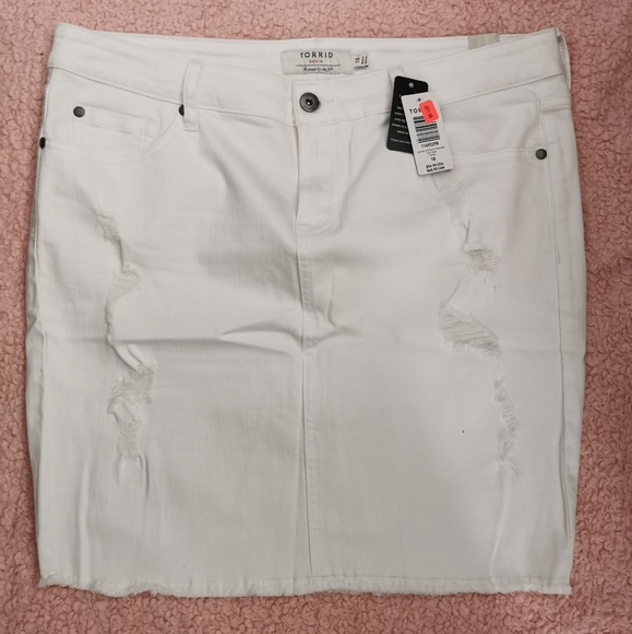 Torrid White Denim Mini Skirt - Picture 1 of 2